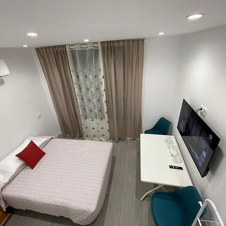 Estudios Nuevos Madrid Centro Екстер'єр фото