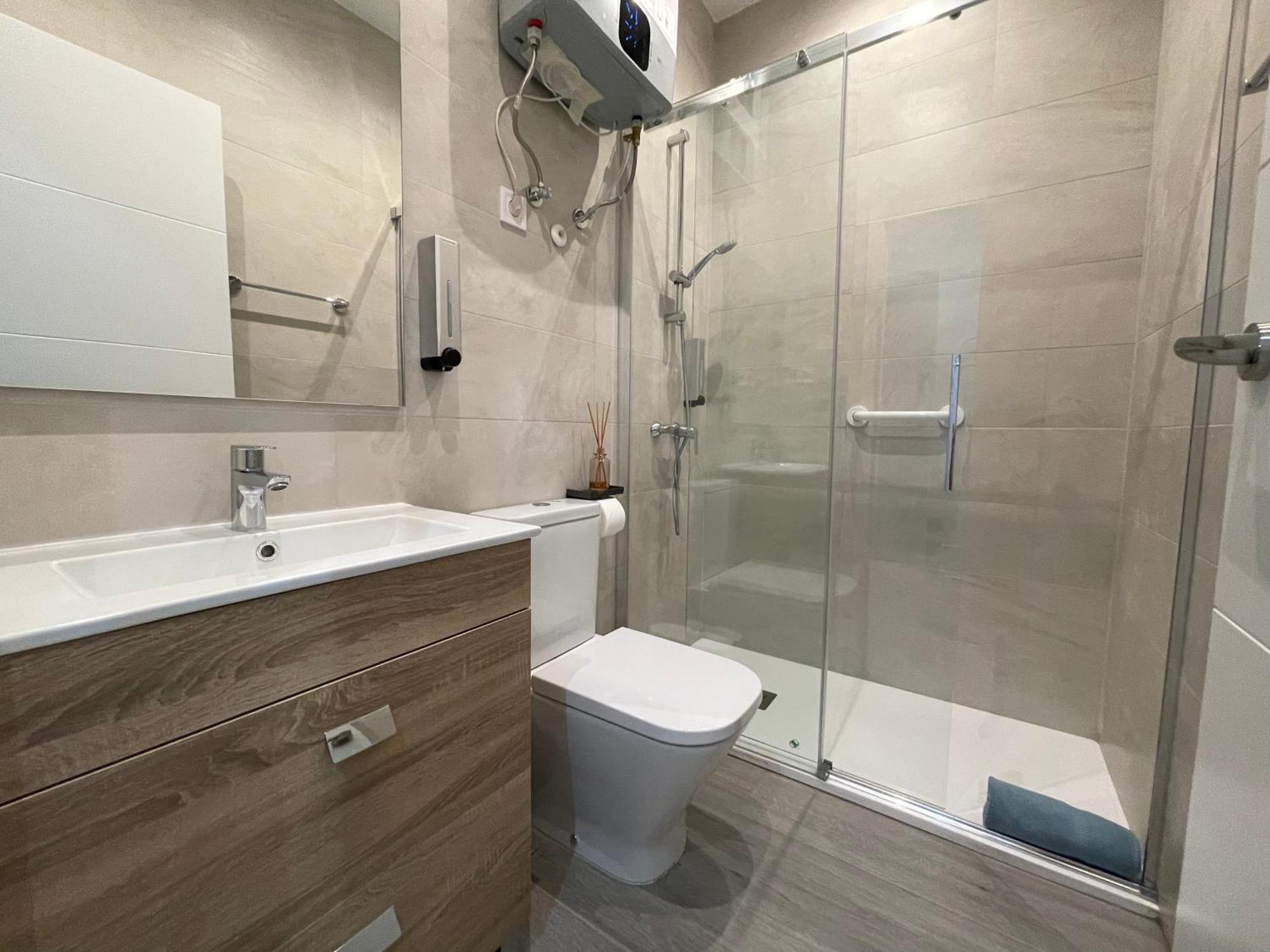 Estudios Nuevos Madrid Centro Екстер'єр фото